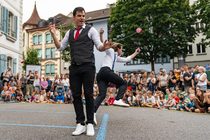 inmot!on am Buskers Festival 2025