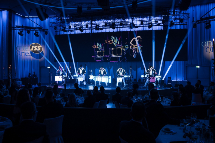 drum Show mit LED Effekten für iss schweiz