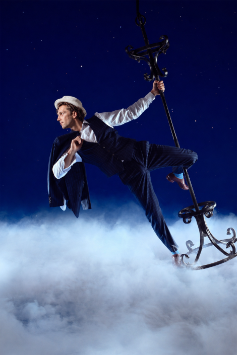 flying gentleman